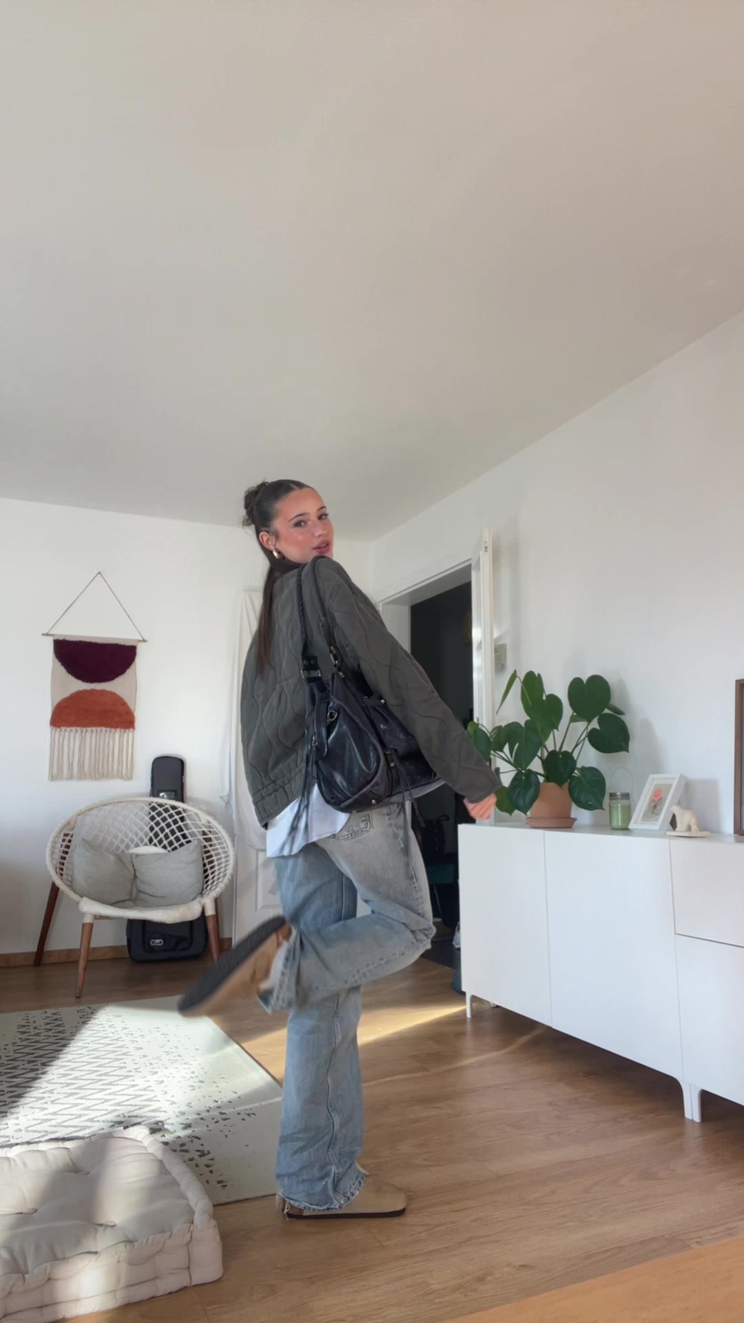 @𝐌𝐀𝐋𝐎𝐘𝐀 💞