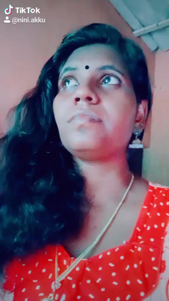 @അക്കു.🖤 നിനി