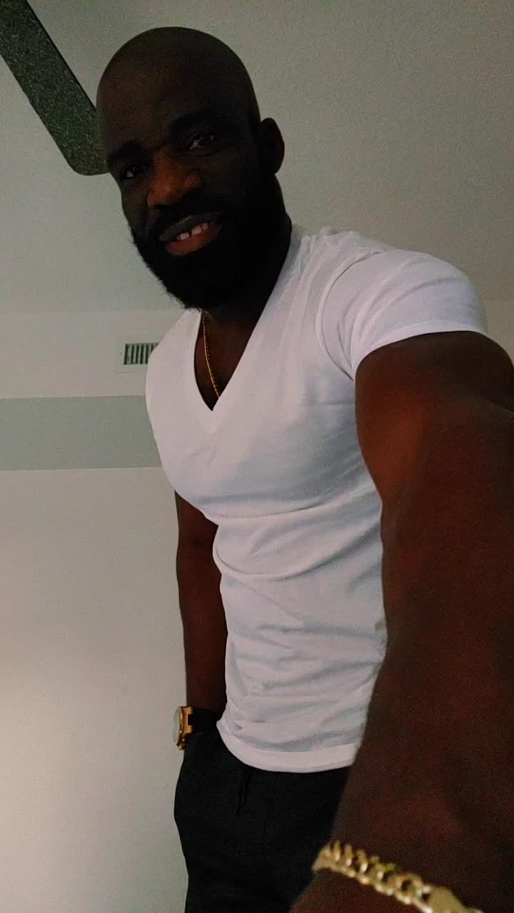 @BLACK JAMES9999