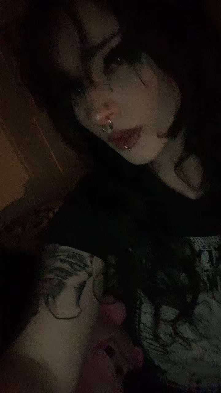 @chloe ひ