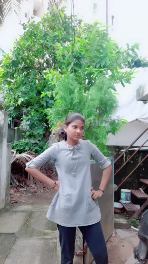 @_Frozen__Kweenz_