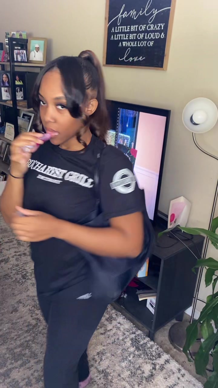 @Aadorep