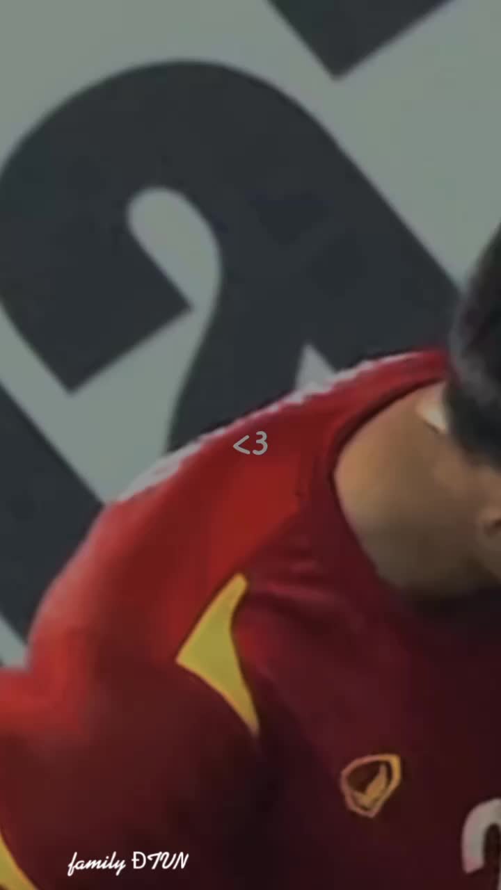 @B&iacute;ch Ngọc DIỆU B&Aacute;U