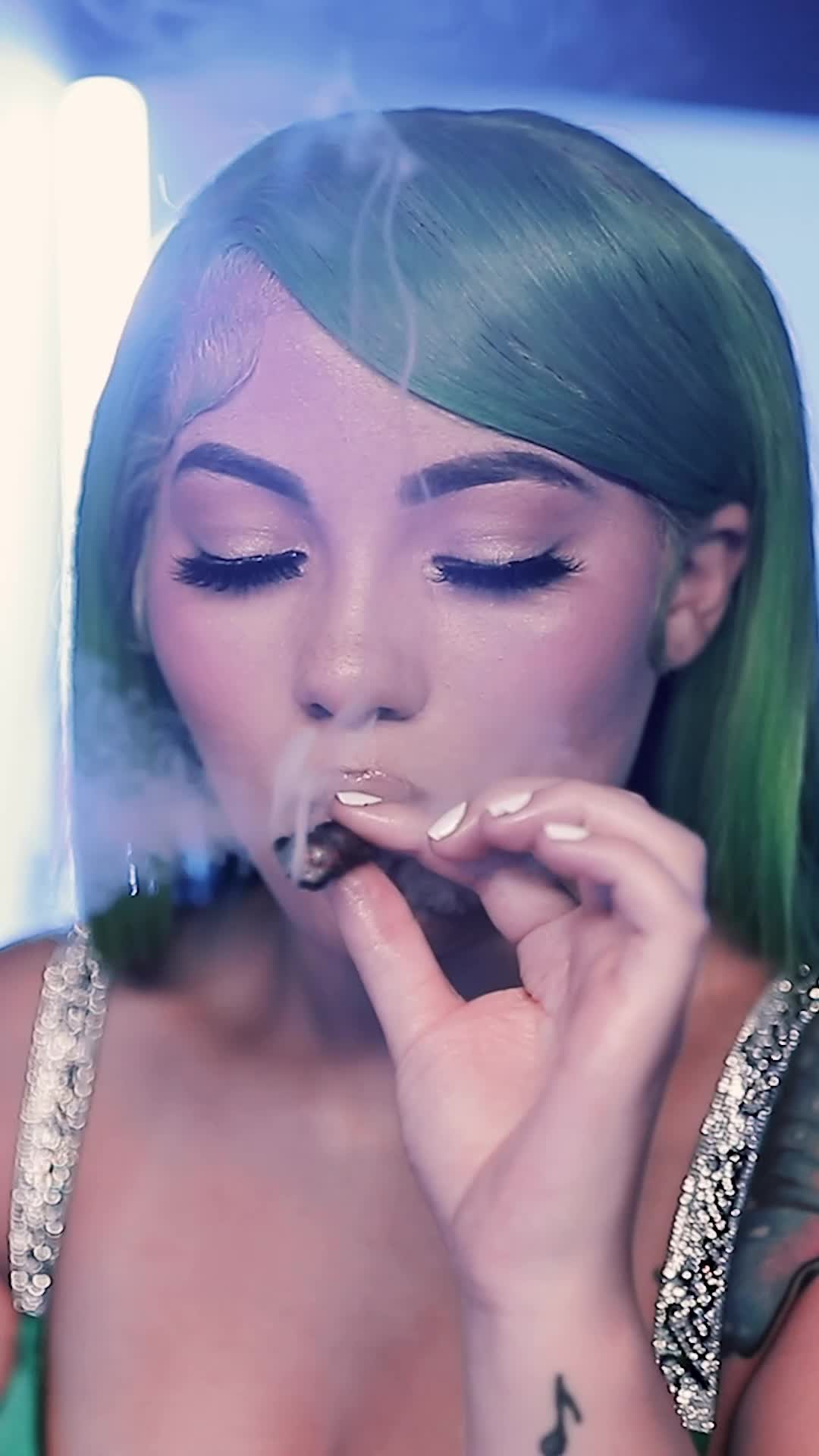 @_desireethesinger