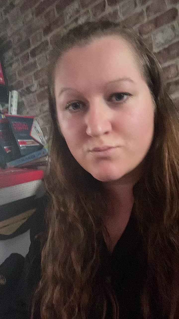 @Lyndsey-Anne Robinso