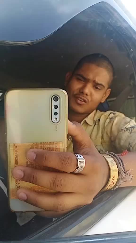 @GJ18 no mojilo Barot