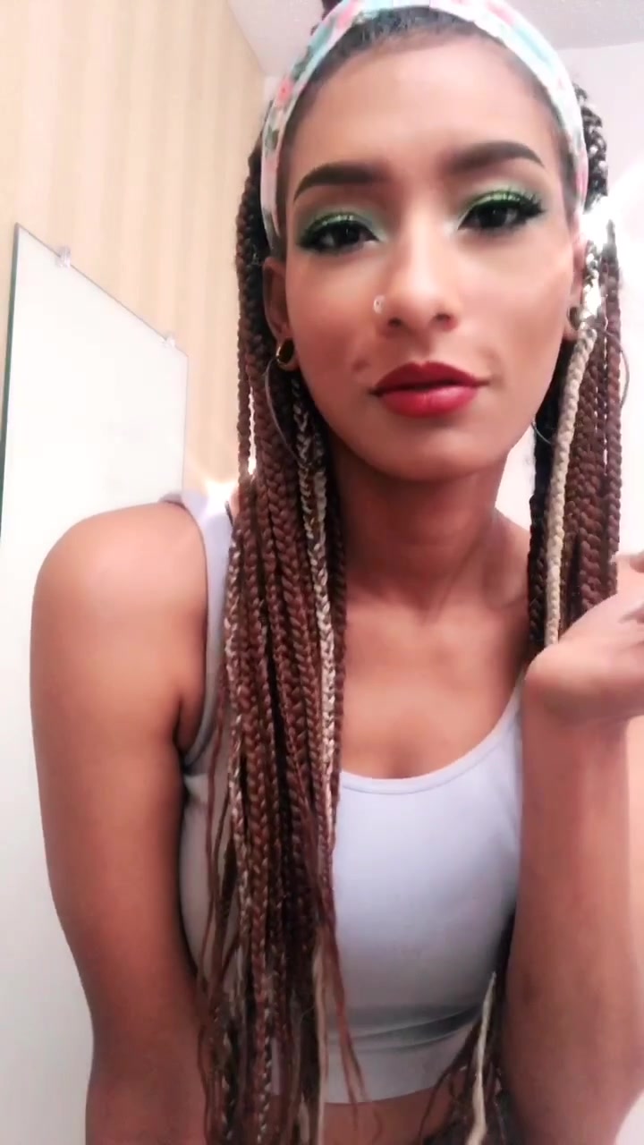 @🧞&zwj;♀️ Ari 🧜🏽&zwj;♀️