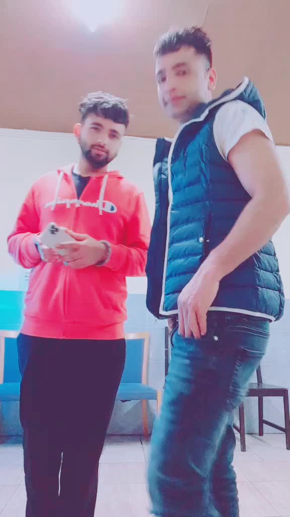 @&agrave;l&igrave;..................😊😊😊😊?
