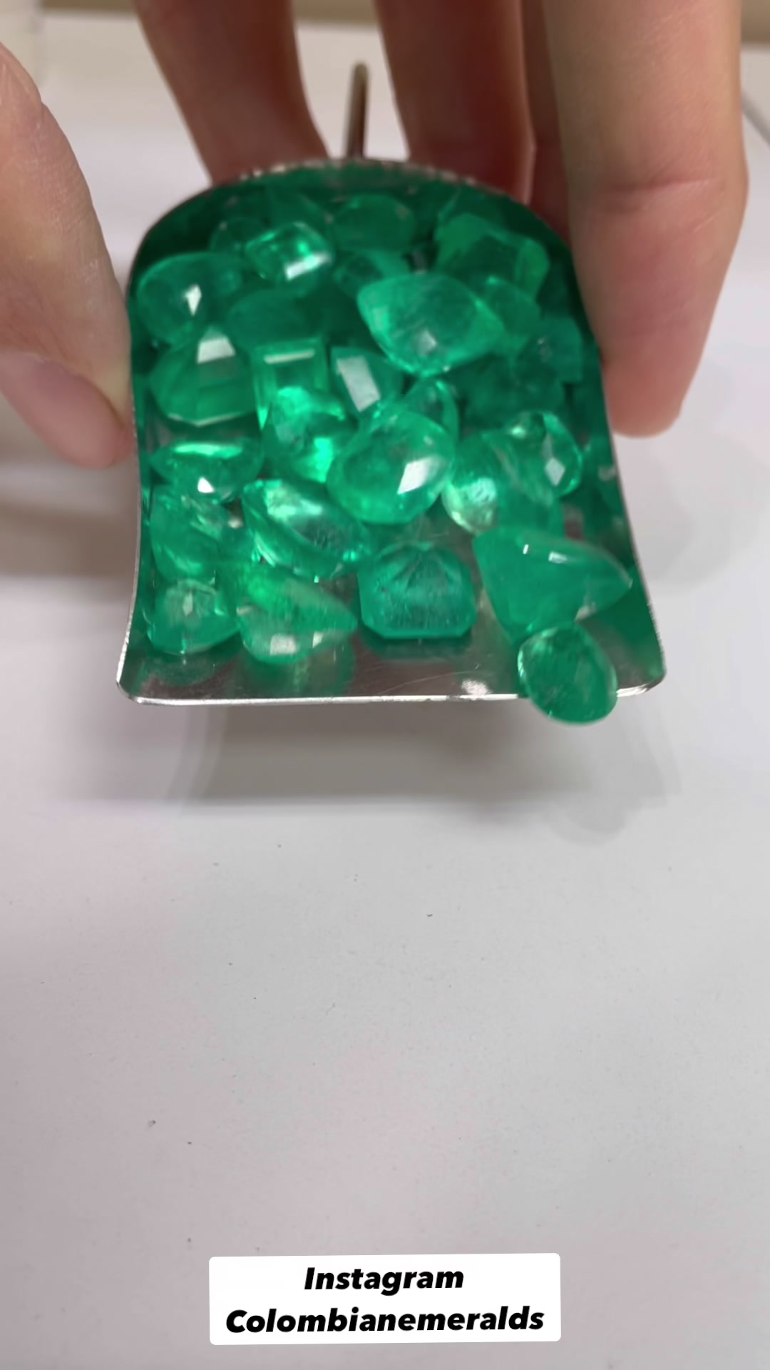 @JR Colombian Emerald