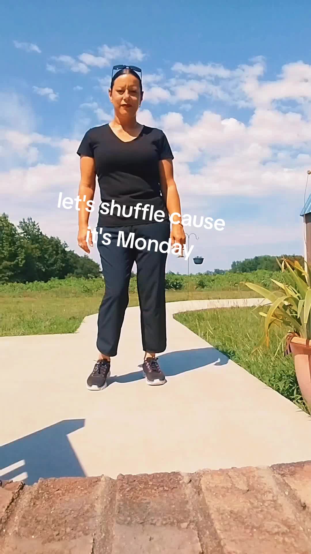 @Dancing Mama