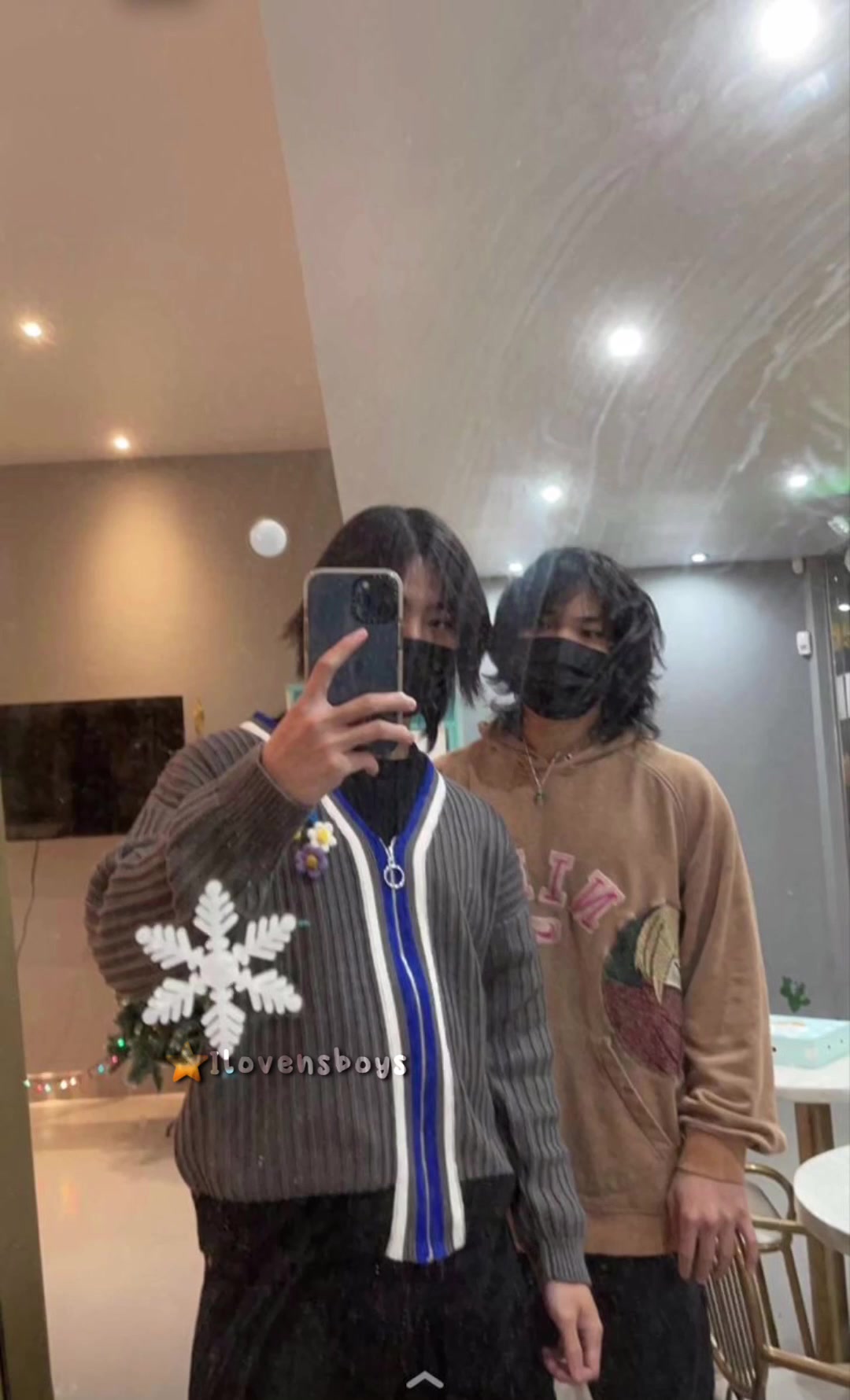 @🖕