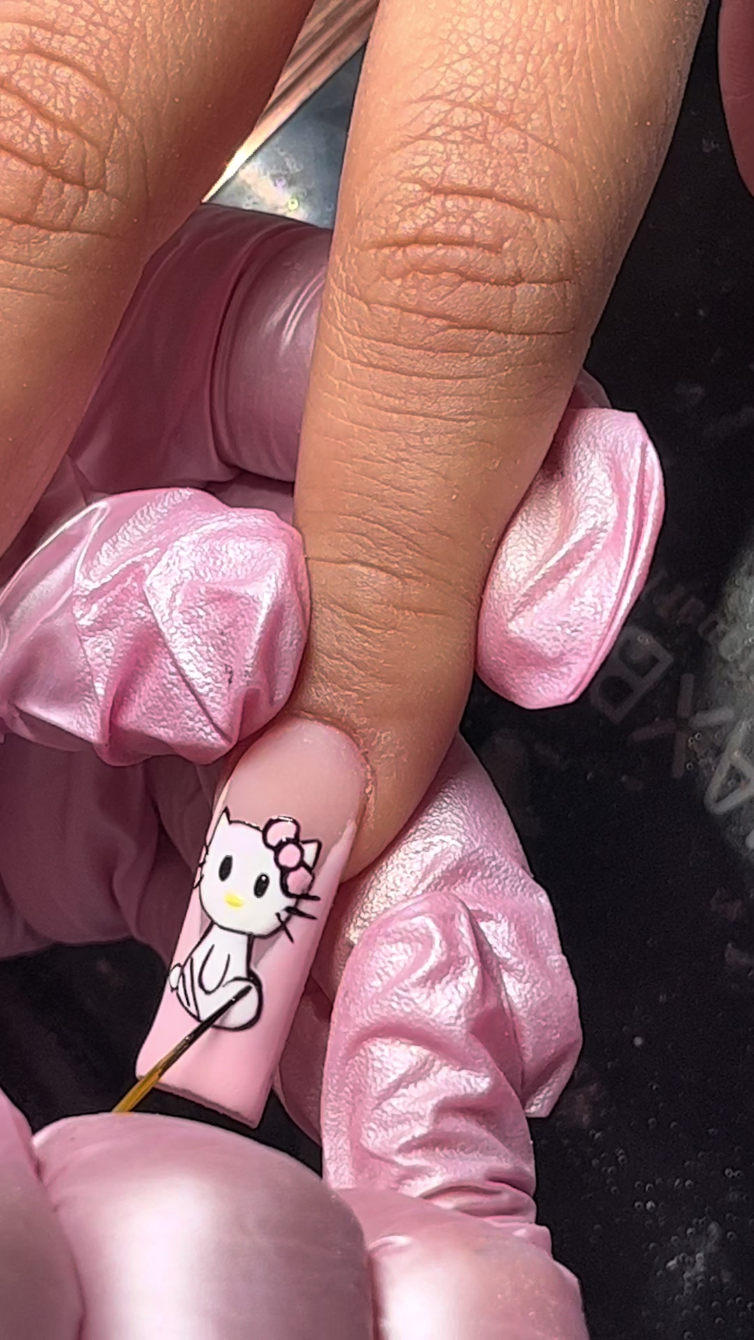 @_baddienailsxo