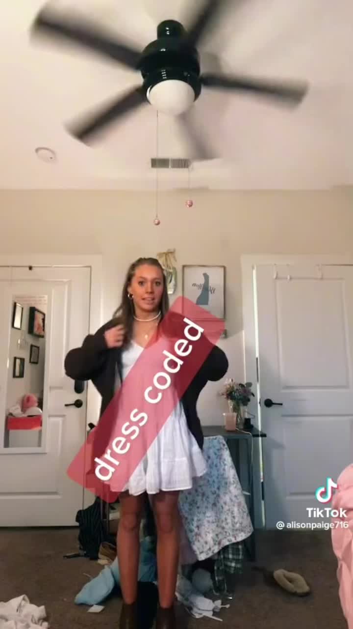 @dani.denee.reads 📚