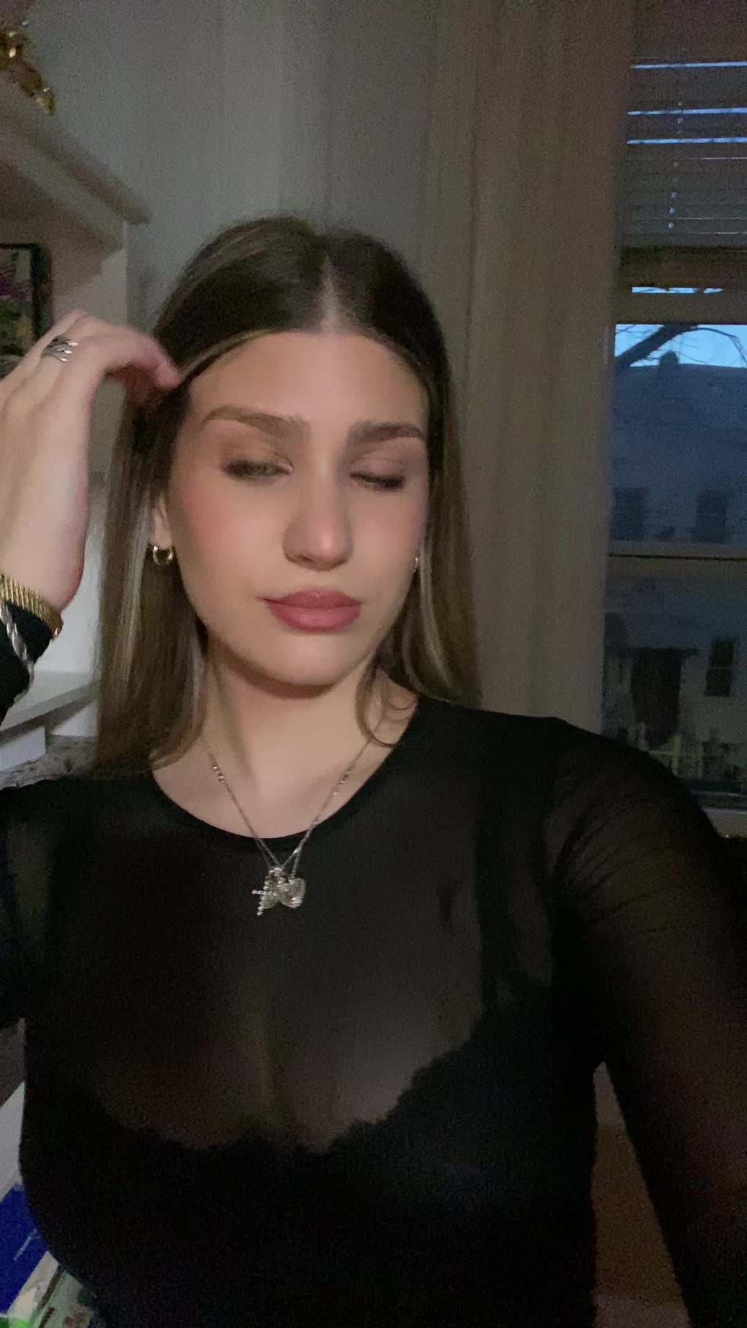 @angelina