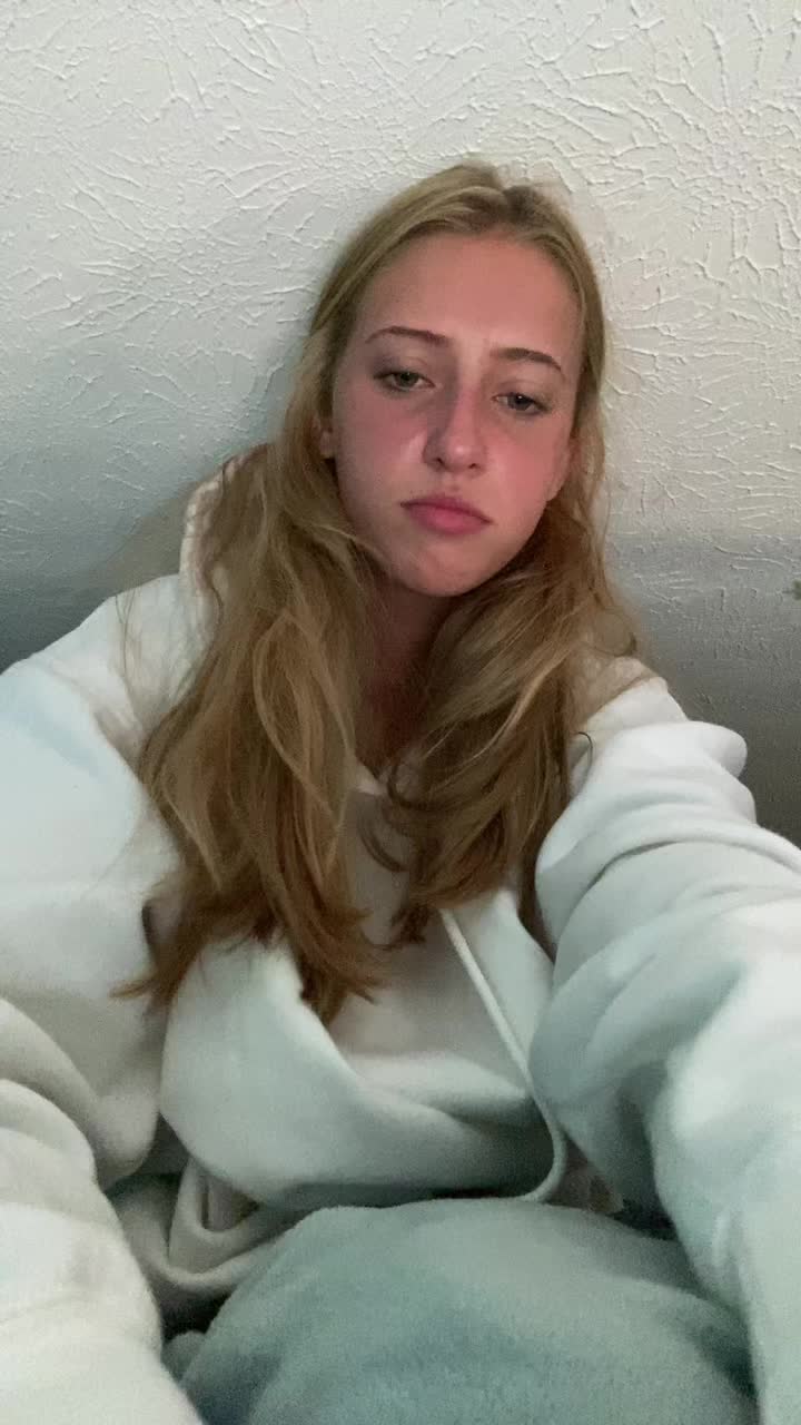 @estella