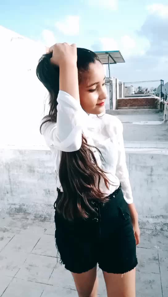 @🖤 Tisha 🖤