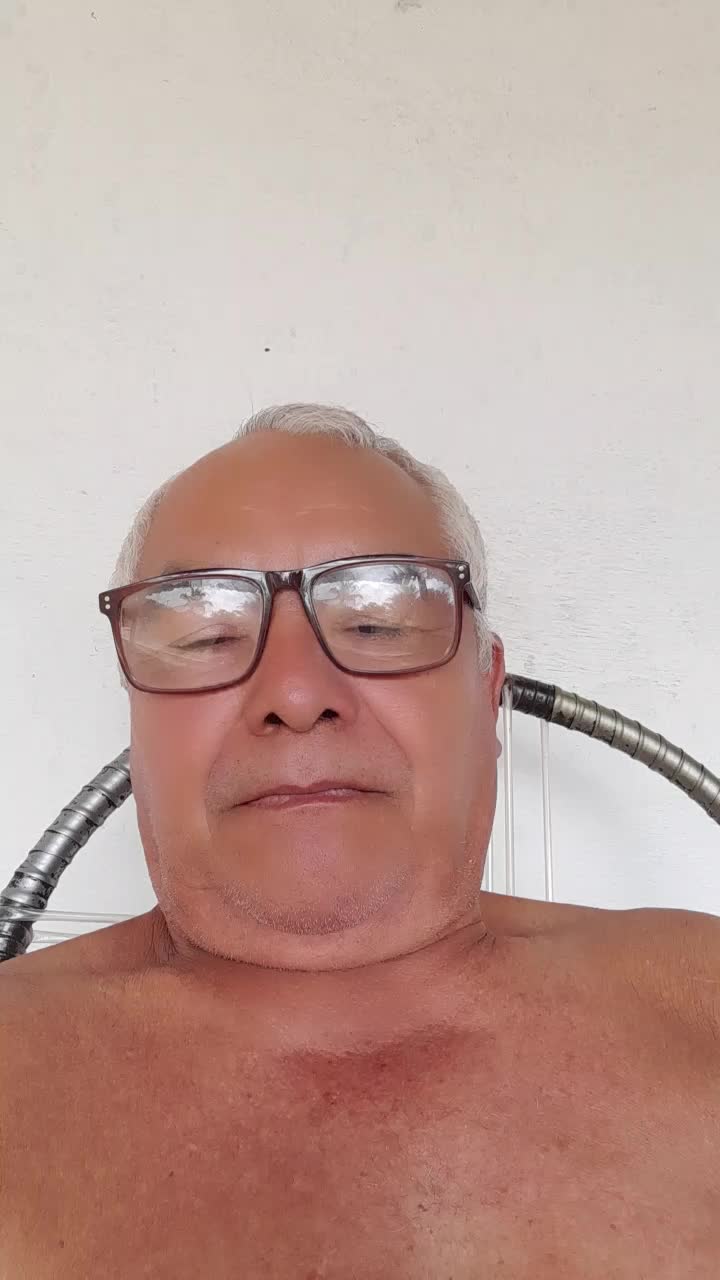 @irmaoneco