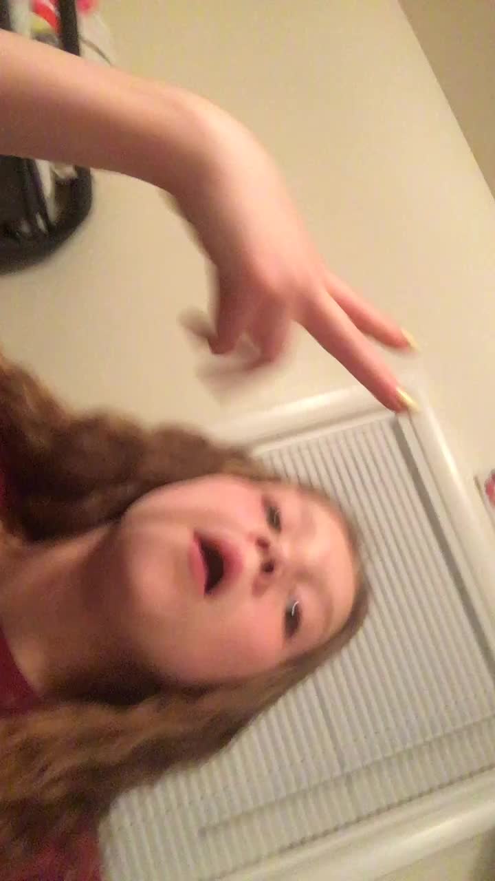 @SATINE THOMAS