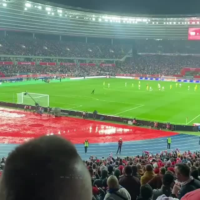 @LajkonYT
