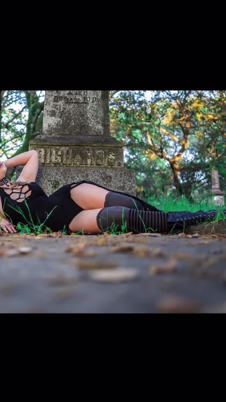 @Lillith_fox