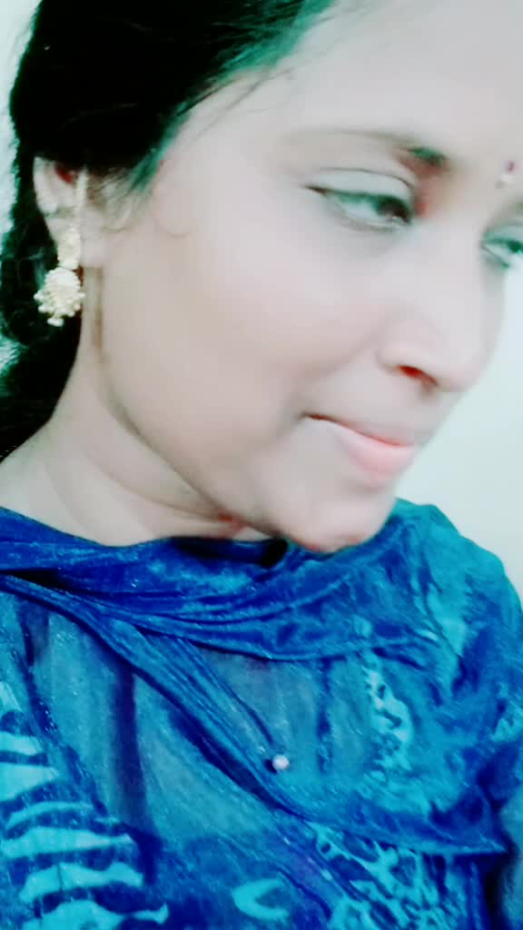 @radhika B