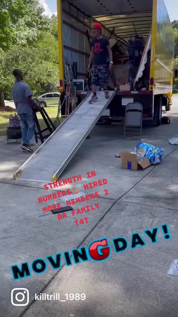 @TRILLIYONE🇯🇲