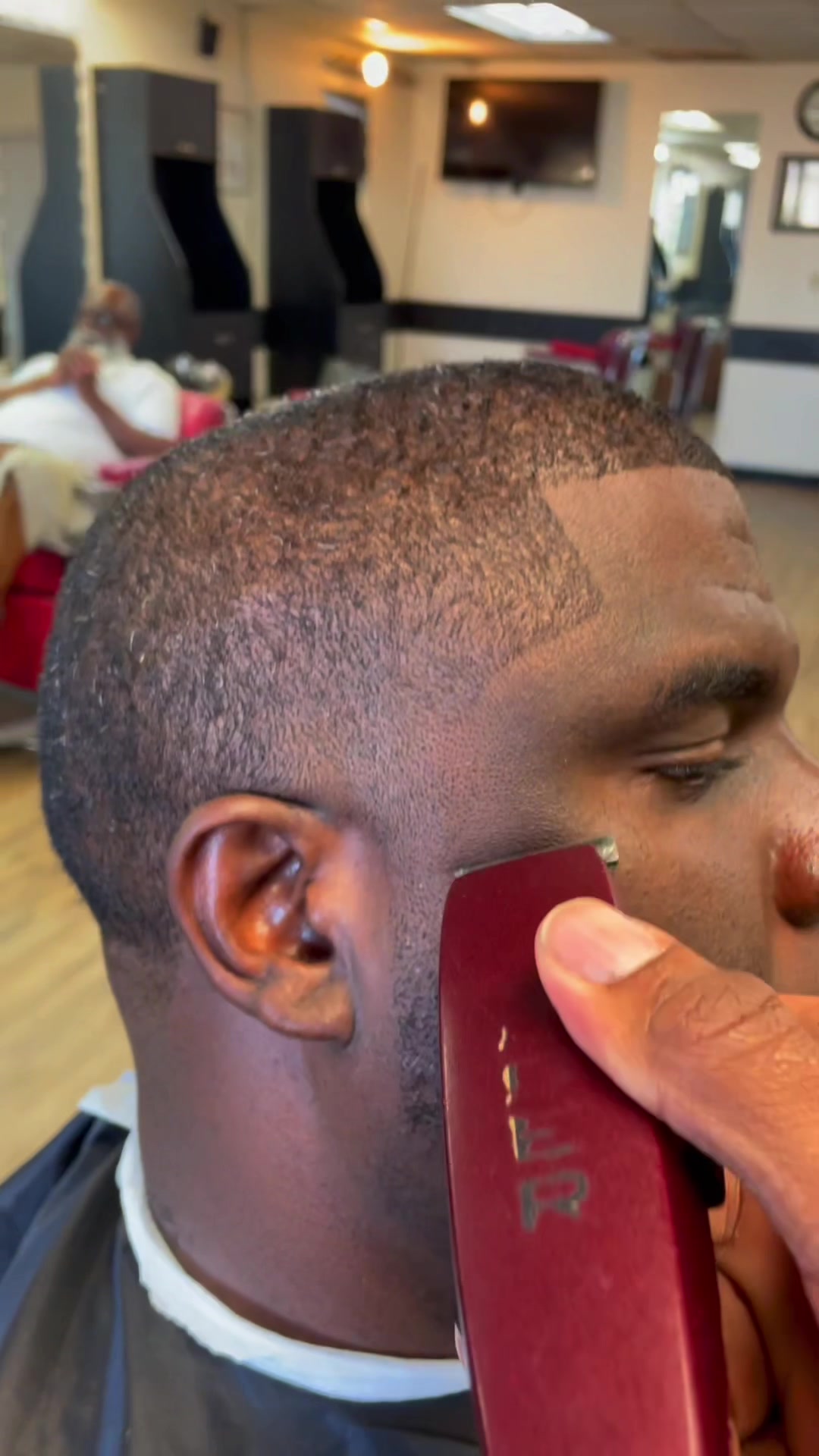 @Citytrends barbershop llc