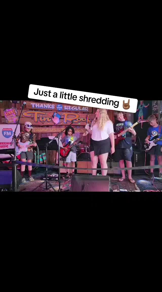 @twinmomma