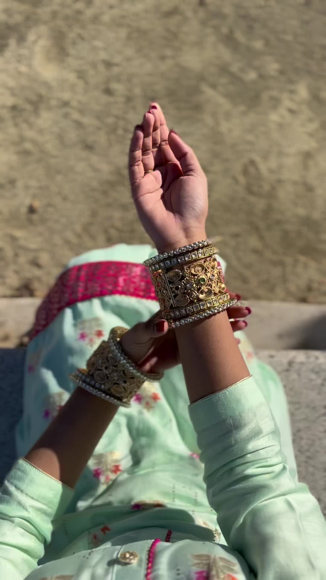 @sabyachaari