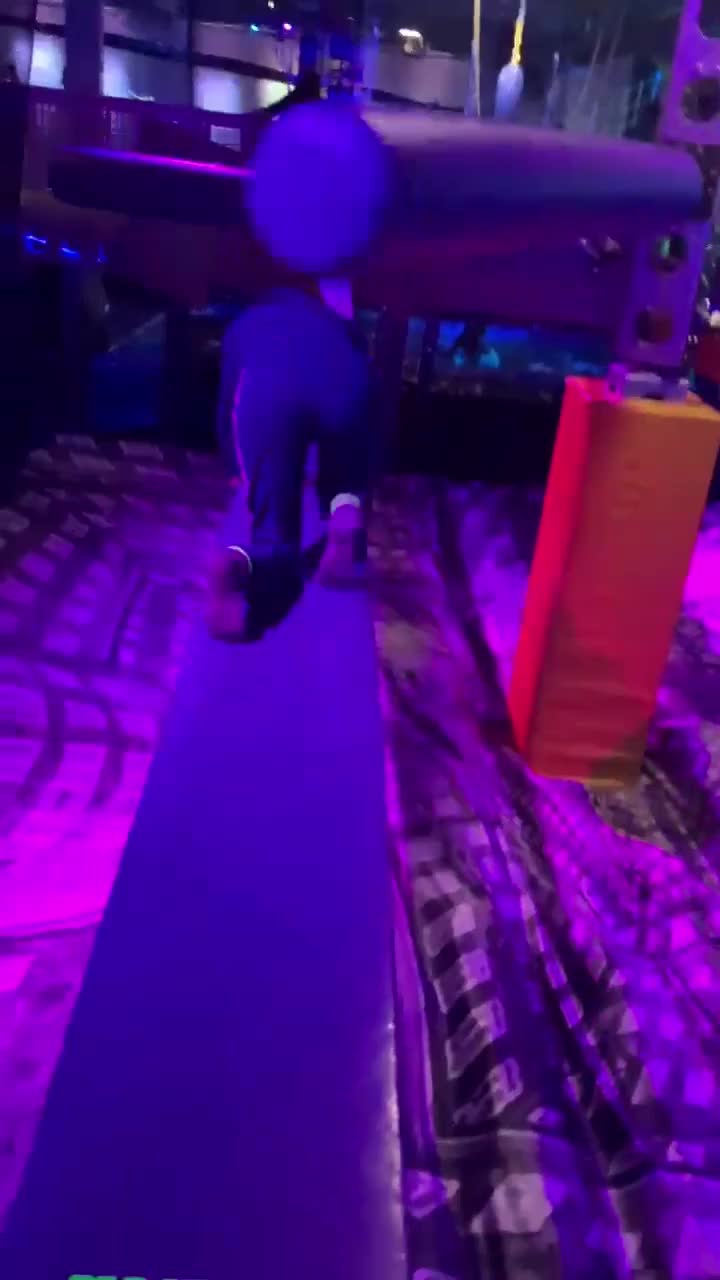 @NIC🦖