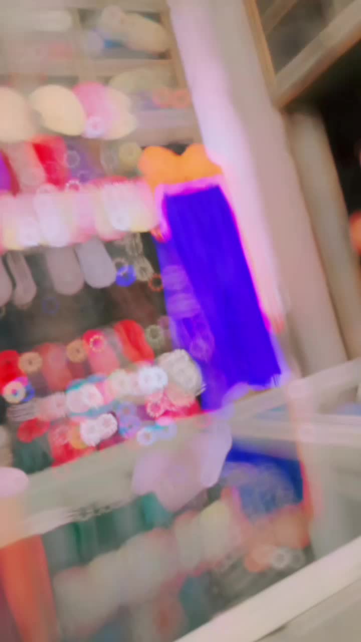 @ǫᴎiʞ ᴎiɒƸ