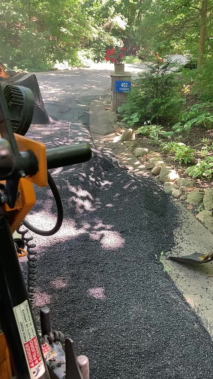 @Asphalt paving