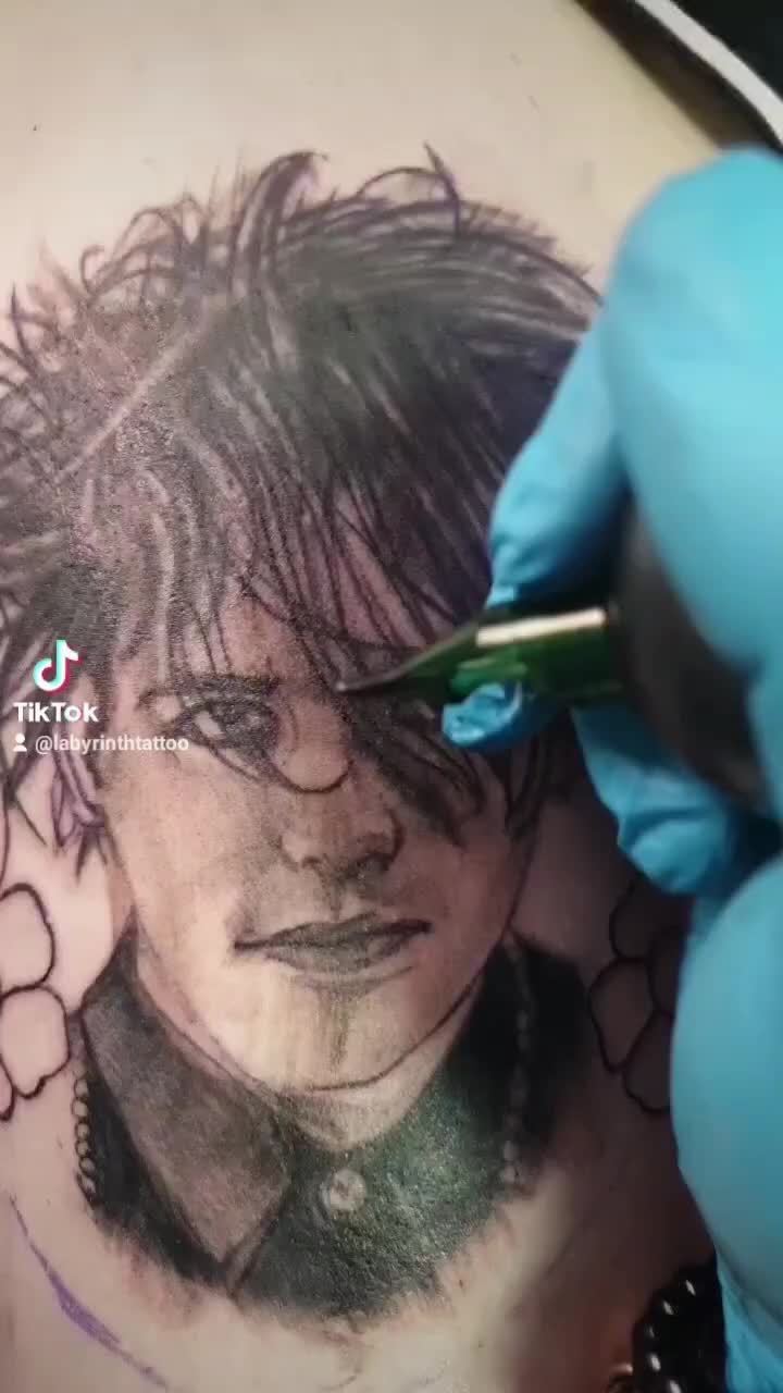 @Labyrinth Tattoo