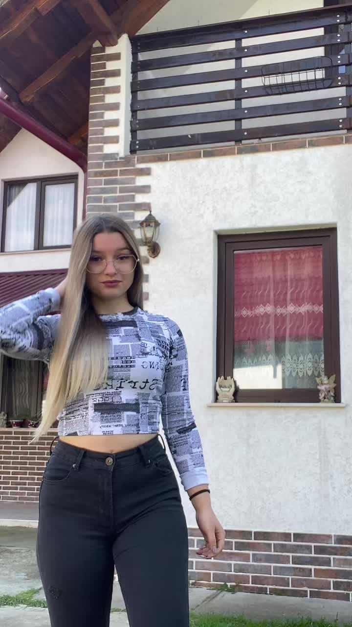 @mirabela_jessica