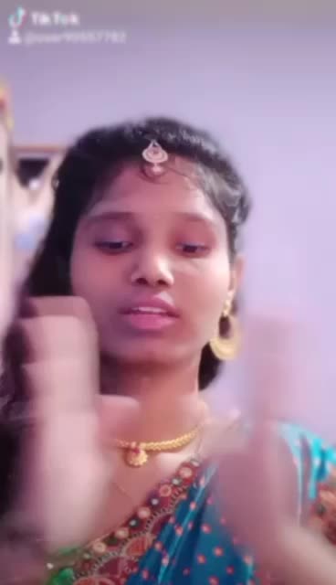 @👑Mansi Jadhav👑