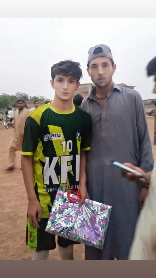 @zohaib bangash 711🖐️🖐️