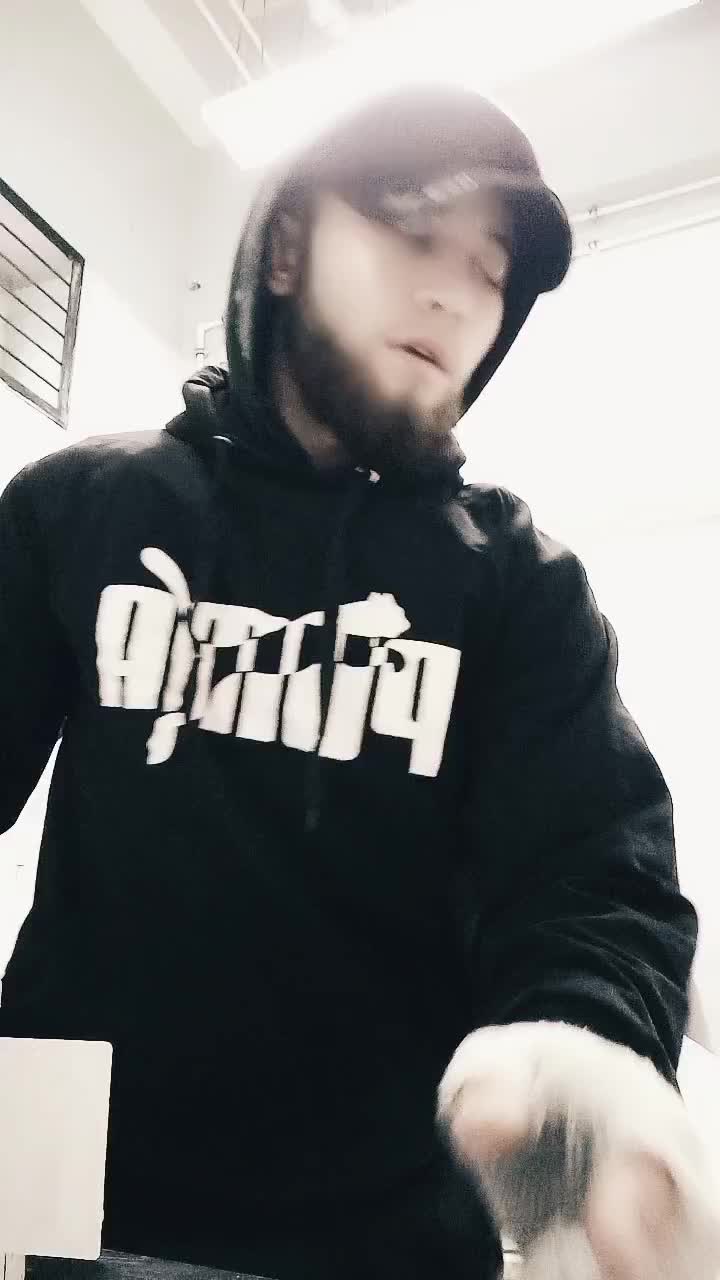 @barbes_777