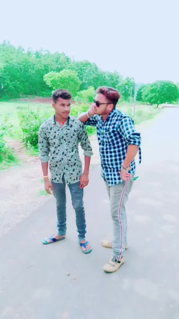 @Mr_Sayan
