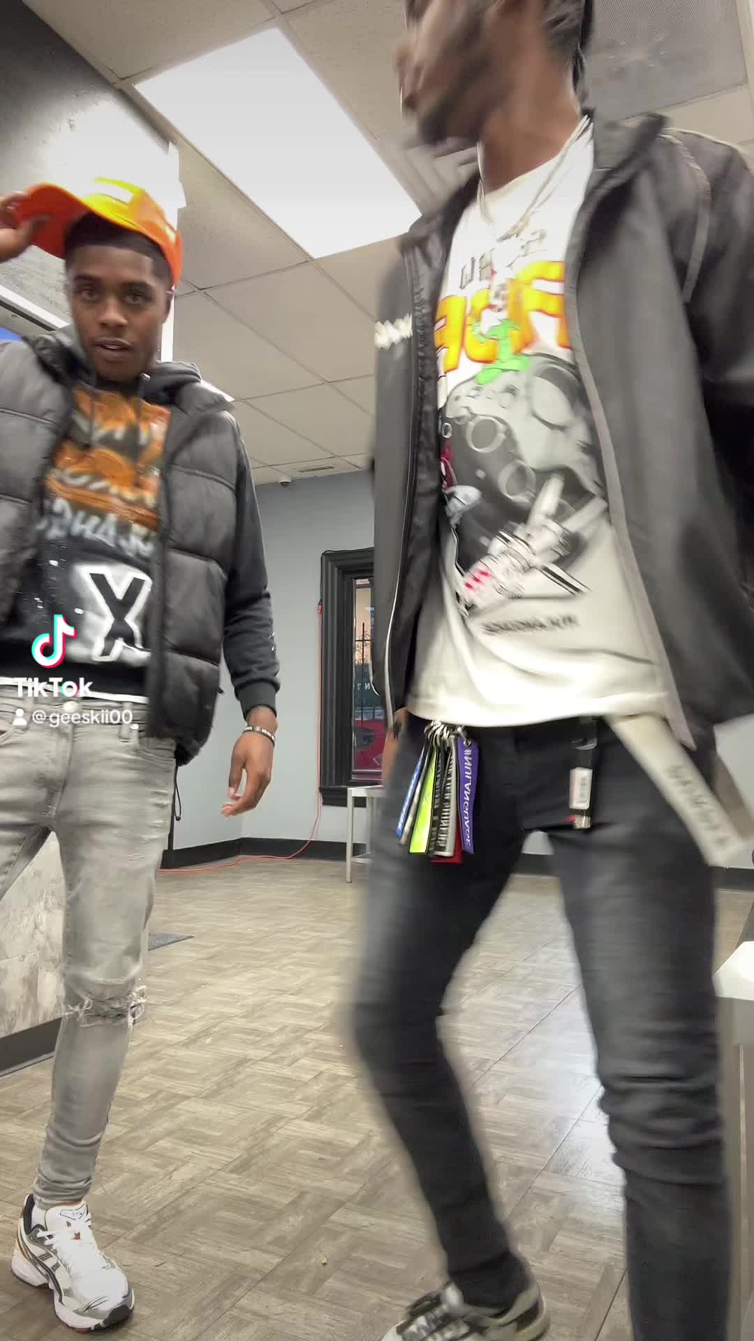 @Geeskii