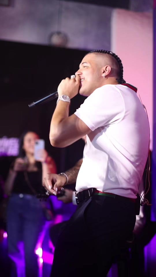 @Eduardo Vásquez