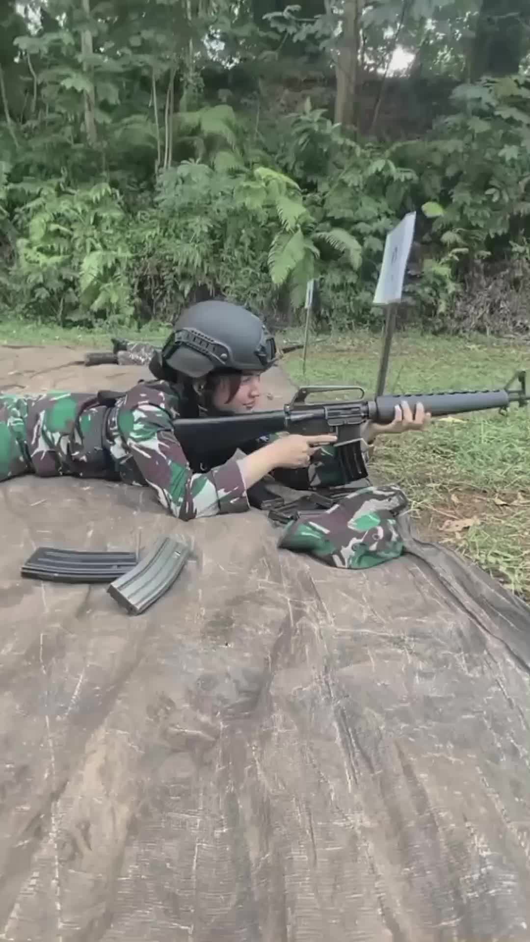 @TNI-POLRI