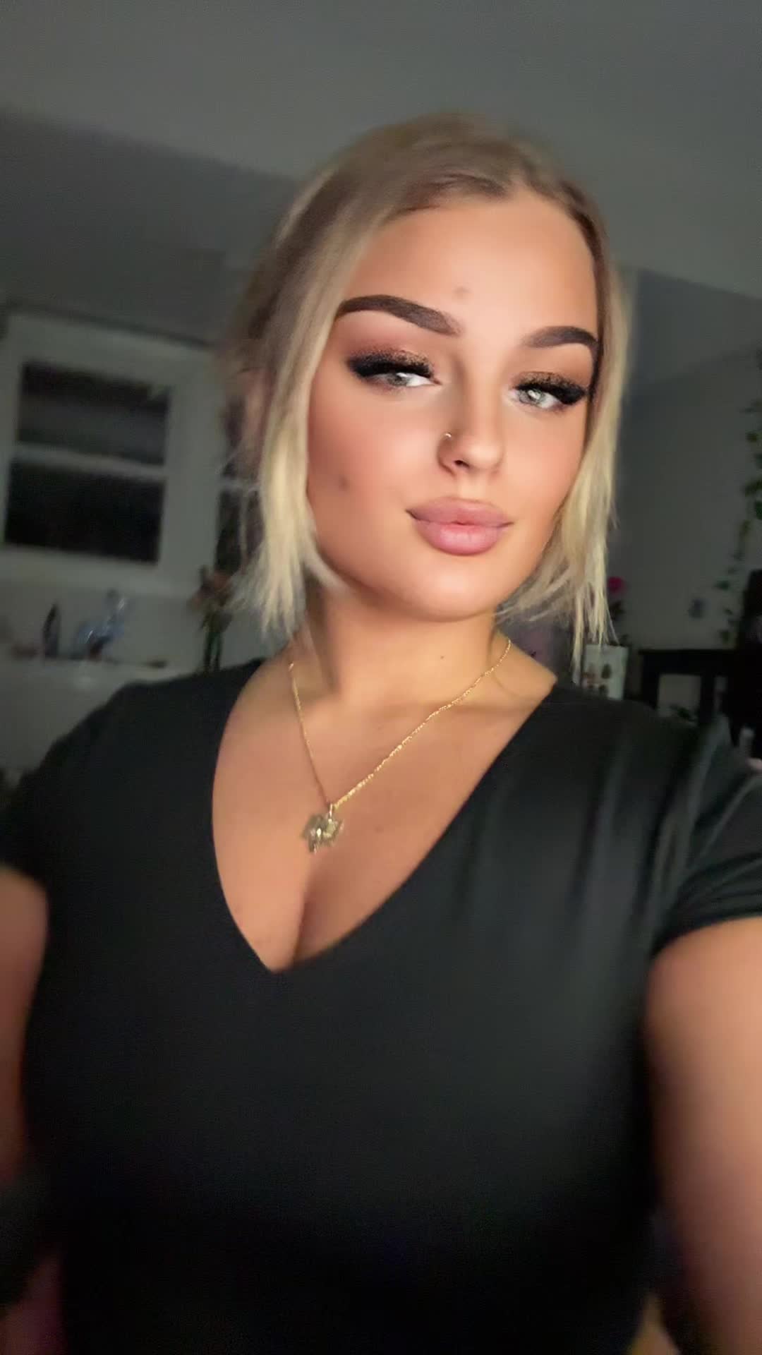 @Bella Cobani