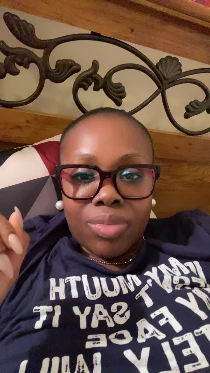 @Sabrina