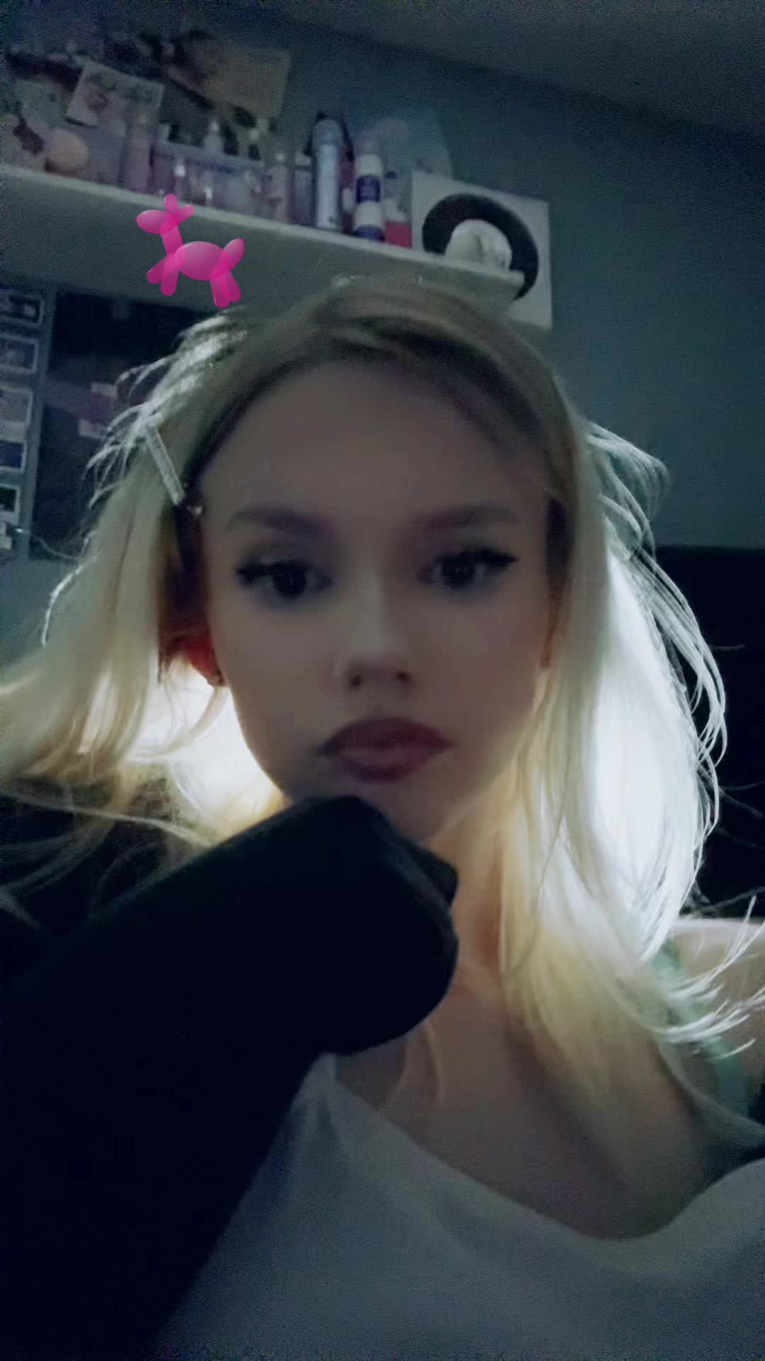 @lily
