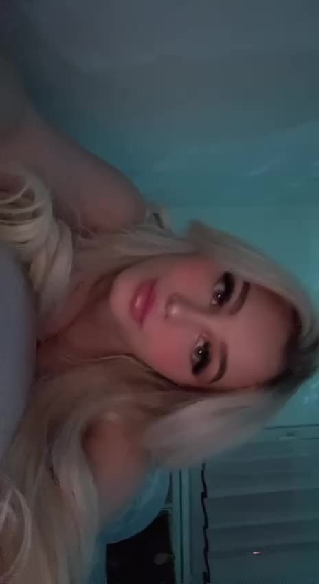 @💫