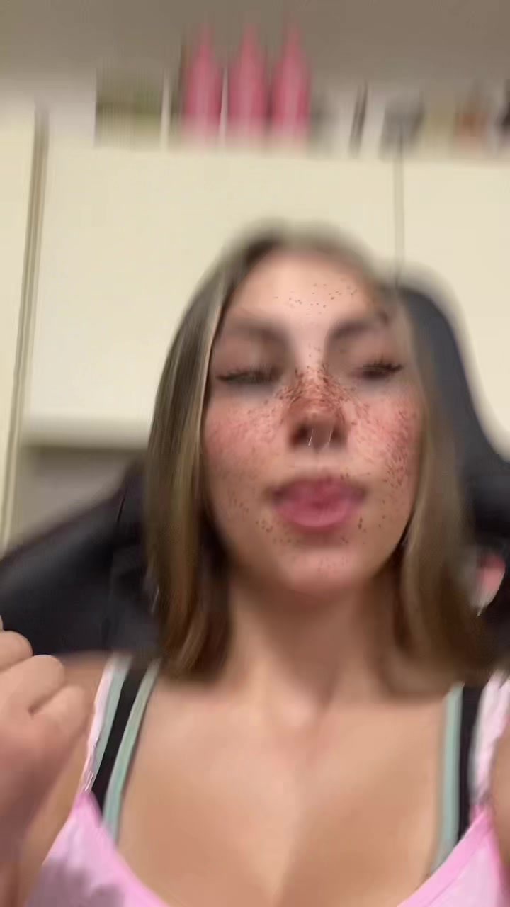 @🪬