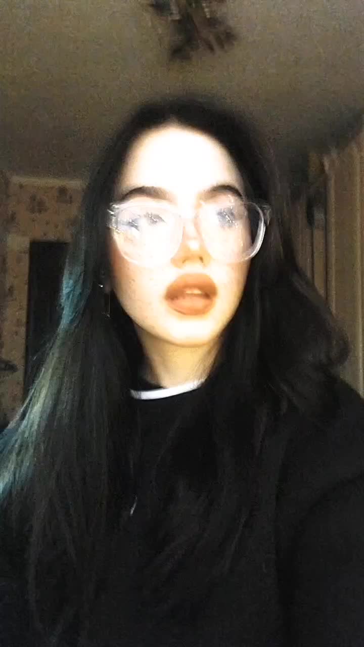 @Лизонька