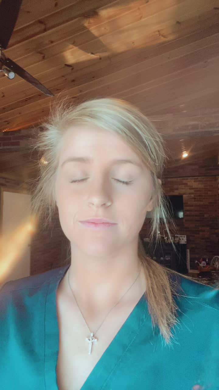 @hallieannblanchard