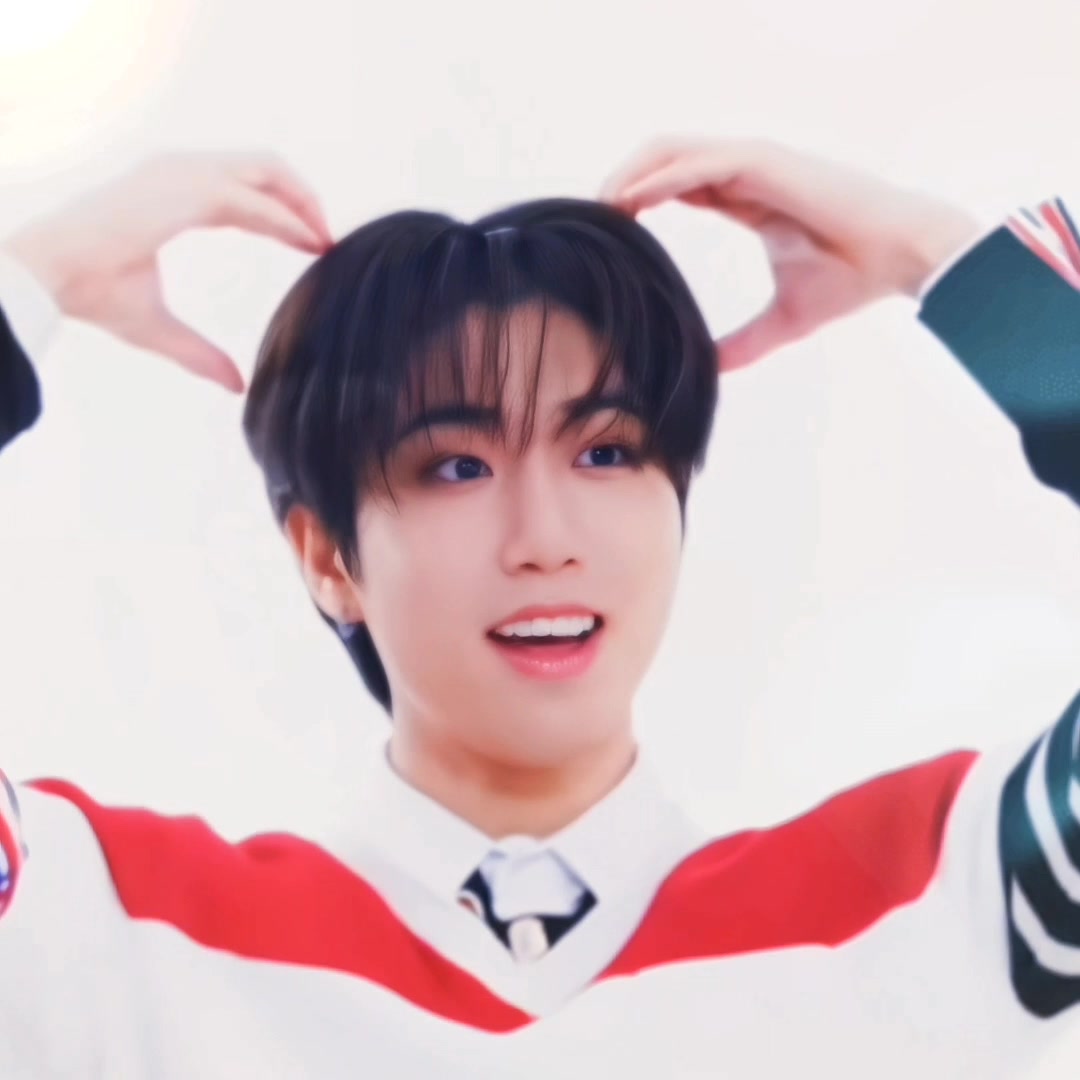 @𝐄𝐫𝐮