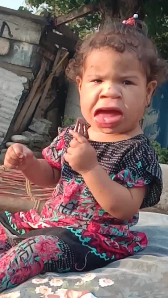 @طفیل۔  حان